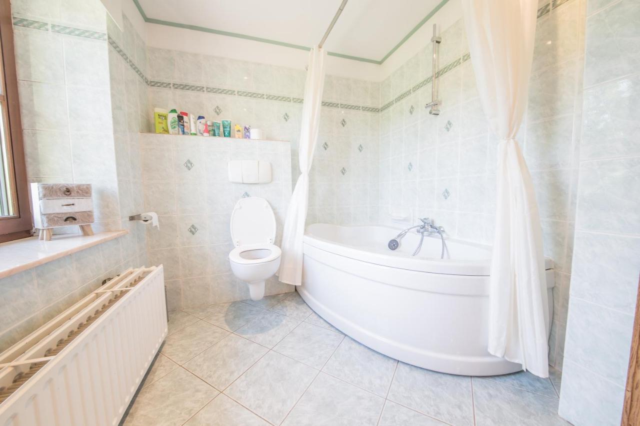 Le Longueville Durbuy Dış mekan fotoğraf